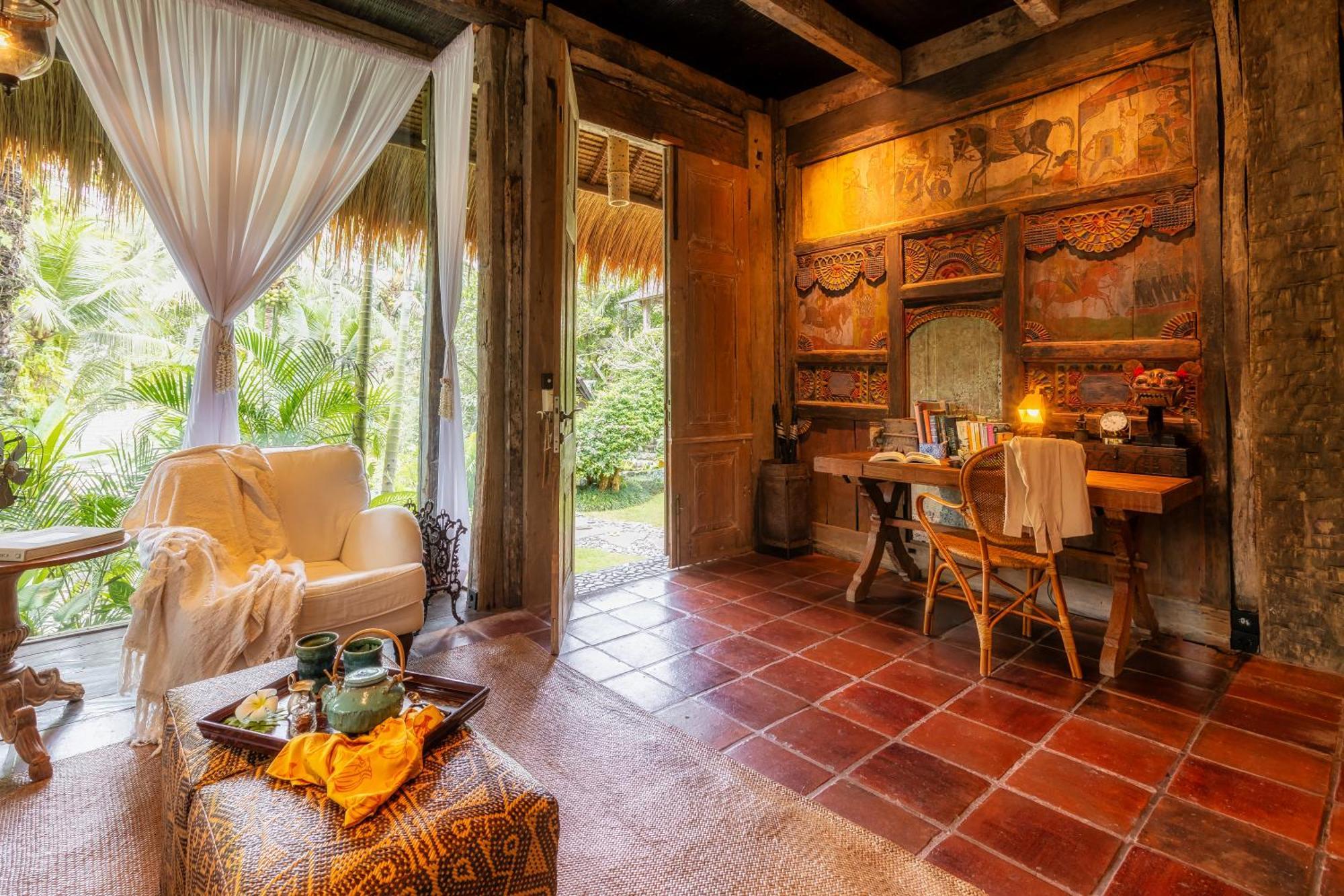 Stone House Gasthof *