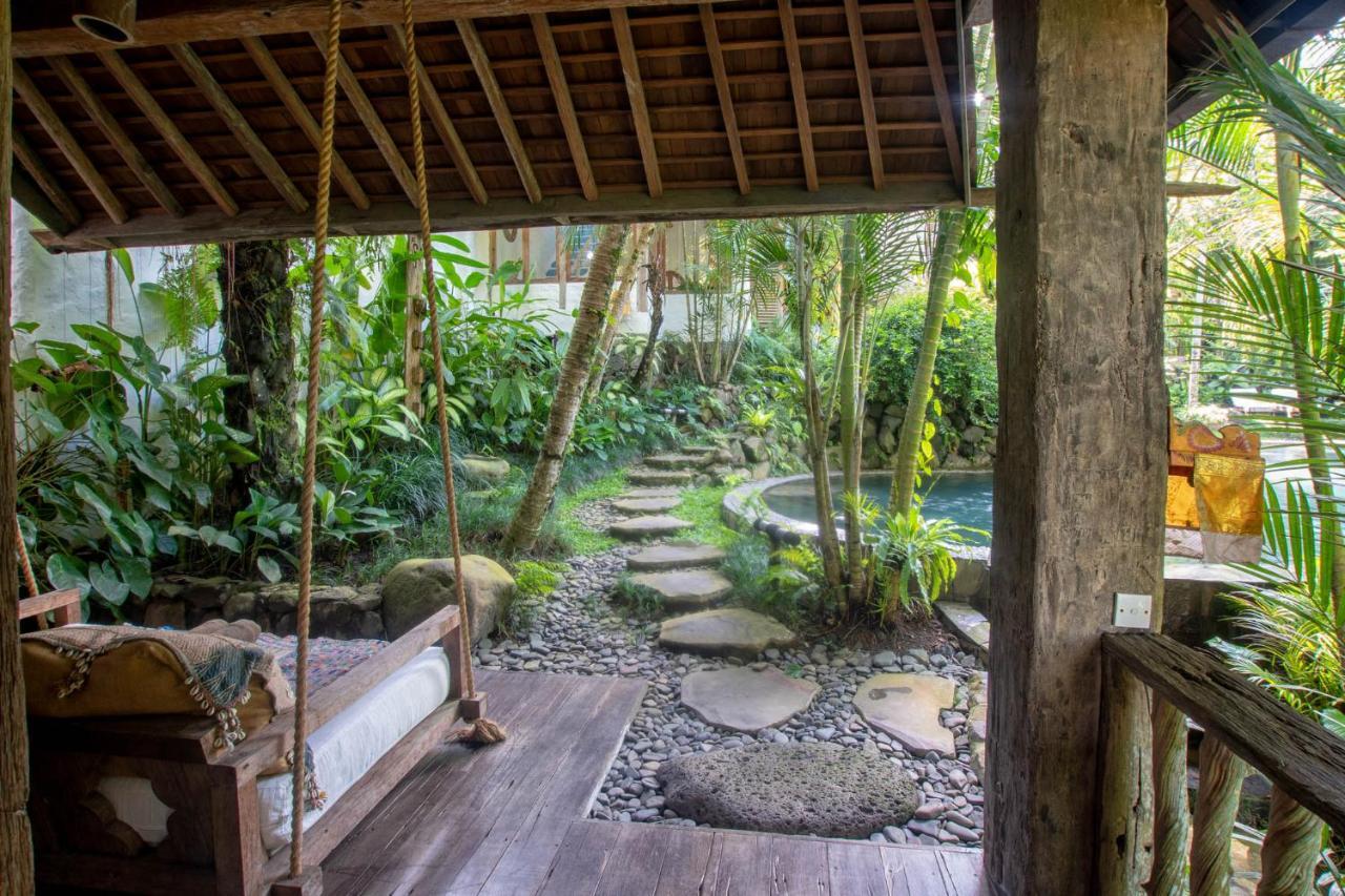 Stone House * Ubud